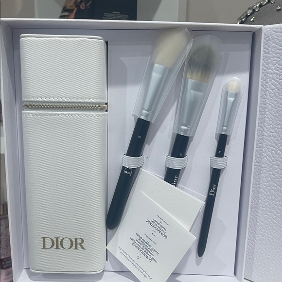 Dior Black and White Brush Set - Picture 2 of 3